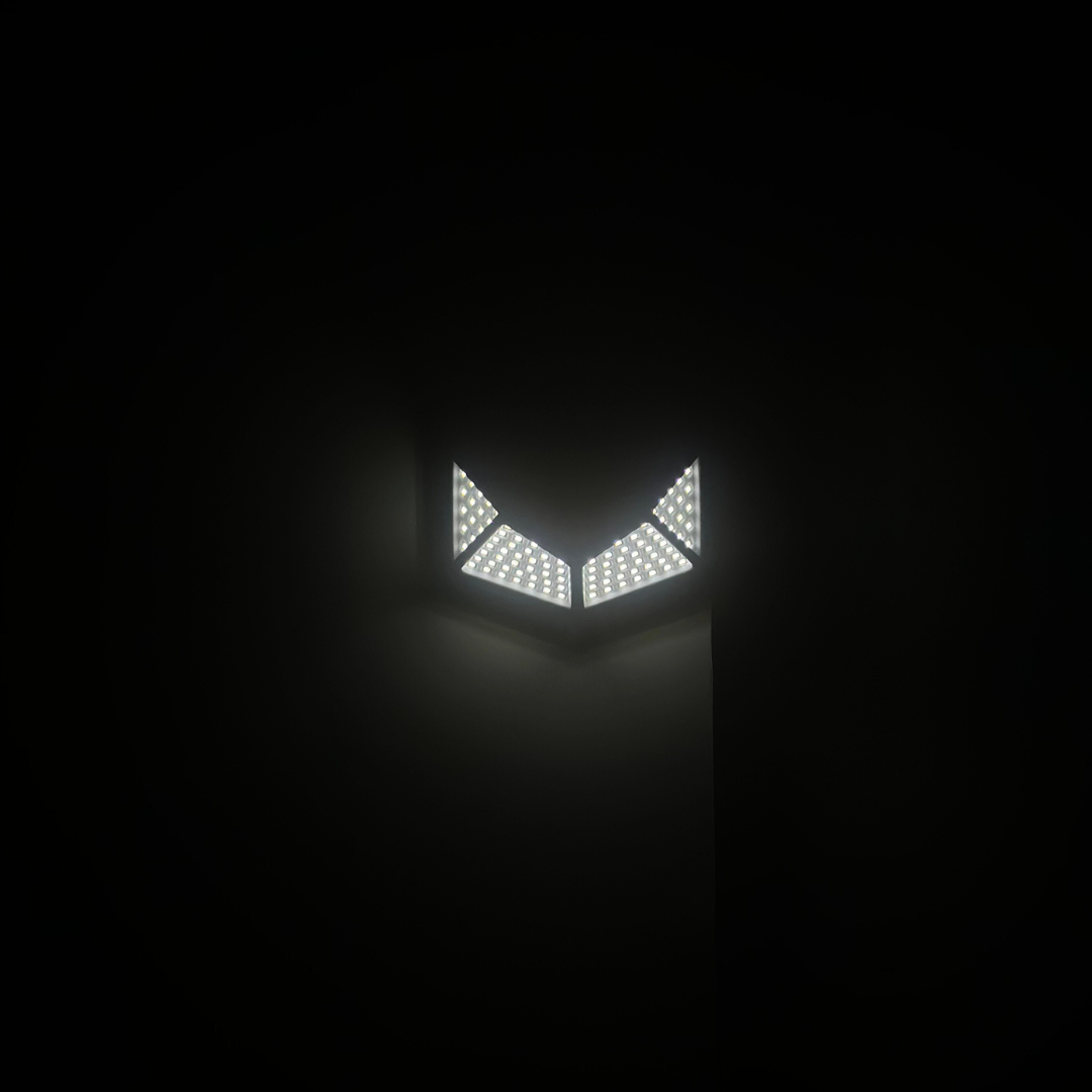 Erglow 100 LED Solar Motion Sensor Wall Light