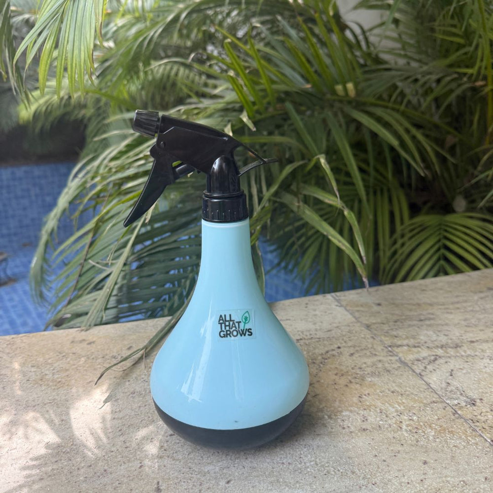 AquaNova 800 ML Sprayer in Garden